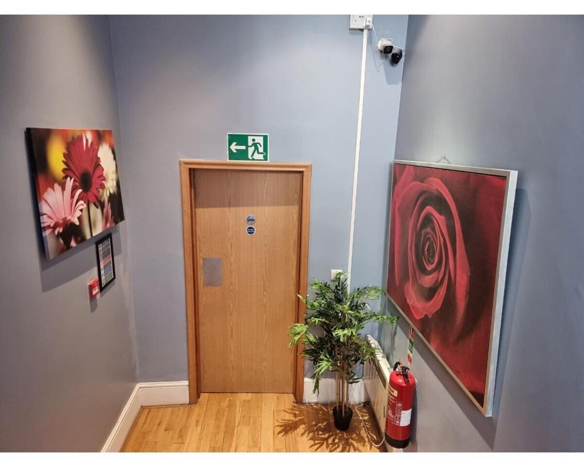 F301-Awesome 3Rd Flr Studio Fits 1 Near Hyde Park 伦敦 外观 照片